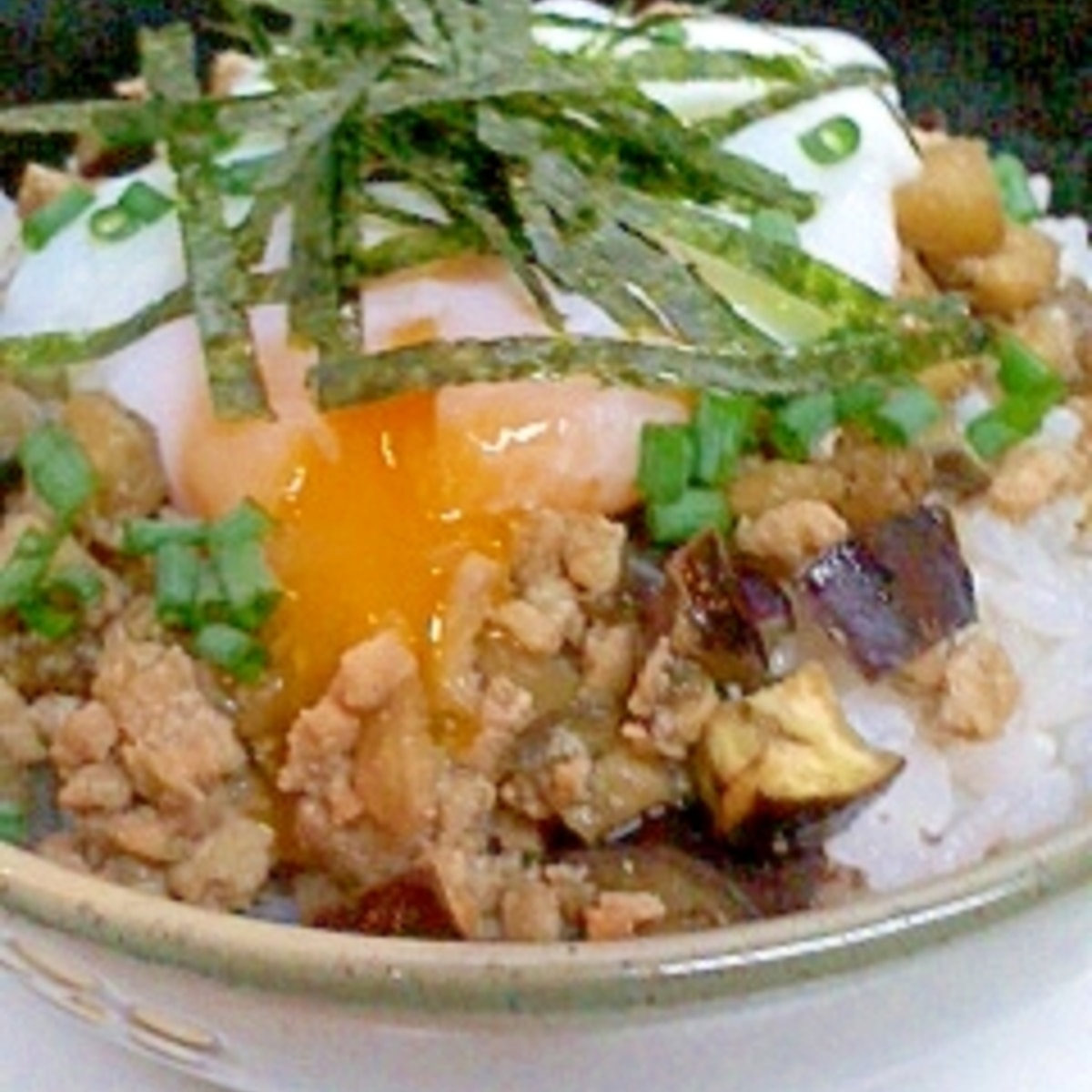 ナス嫌いの子が黙って食べる なすの甘辛ミンチ丼 レシピ 作り方 By ジョンとポーク 楽天レシピ